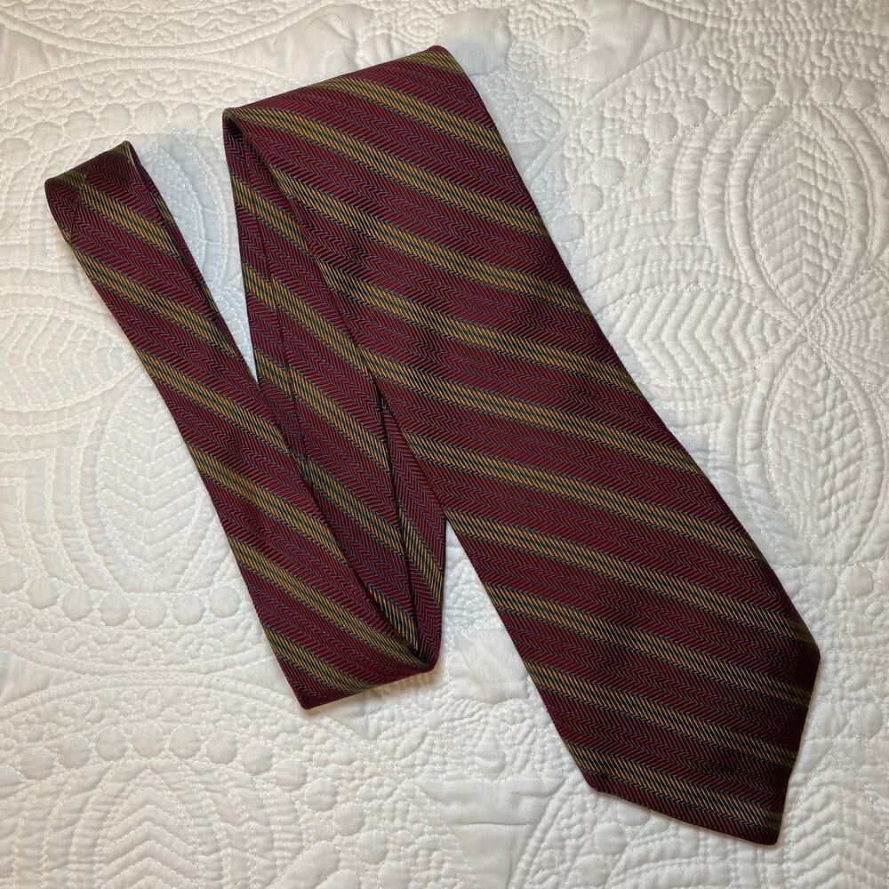 Hickey Freeman Men's Silk Repp Tie Classic Maroon Diagonal Stripe USA Made 60x4"